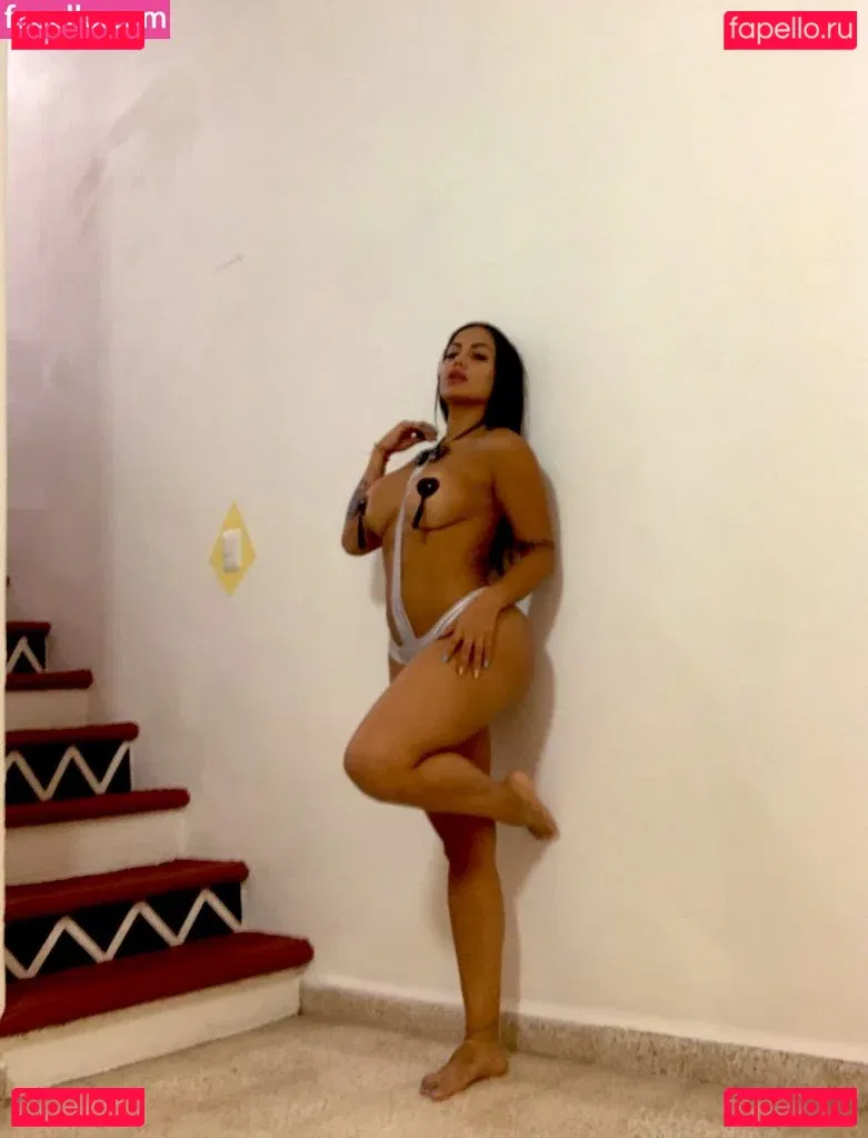 katth Onlyfans Photo Gallery 