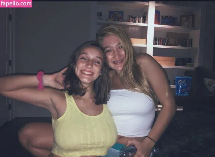 Melissa Aleene Kight Onlyfans Photo Gallery 