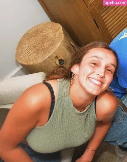 Melissa Aleene Kight Onlyfans Photo Gallery 