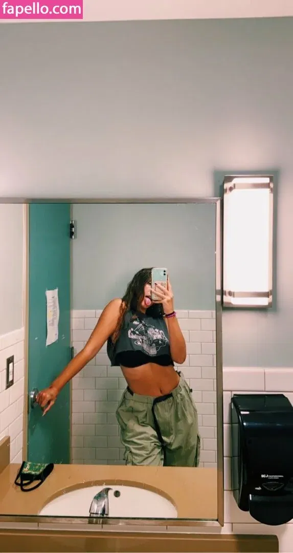 Melissa Aleene Kight Onlyfans Photo Gallery 