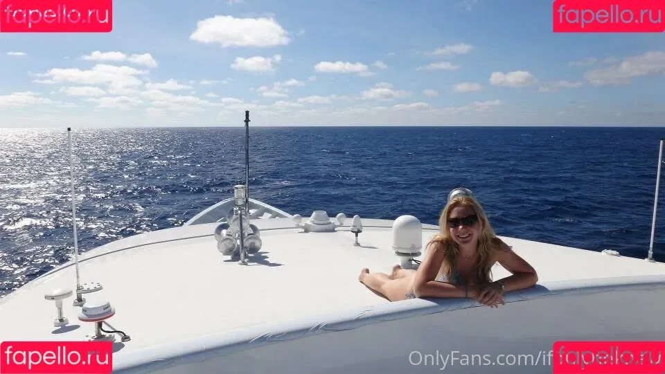ifonlyheknew Onlyfans Photo Gallery 