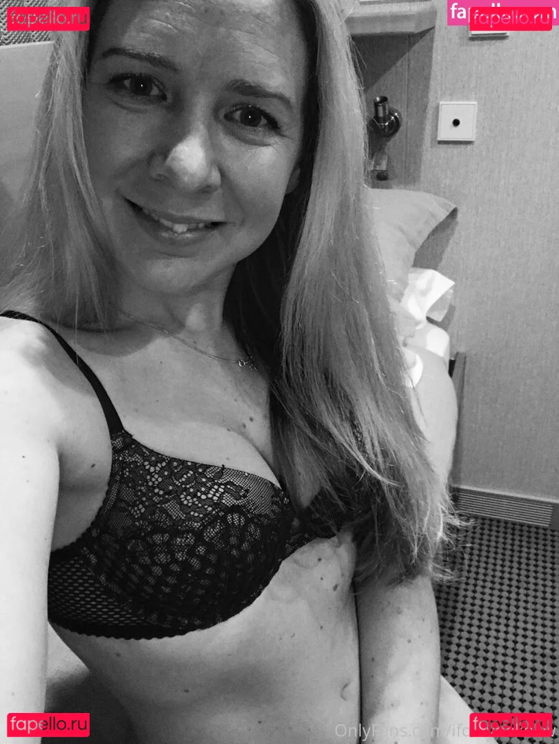 ifonlyheknew Onlyfans Photo Gallery 