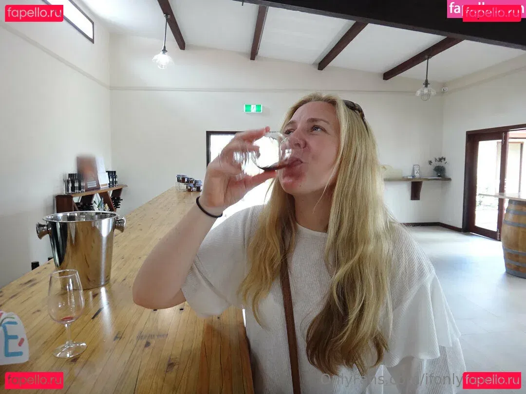 ifonlyheknew Onlyfans Photo Gallery 