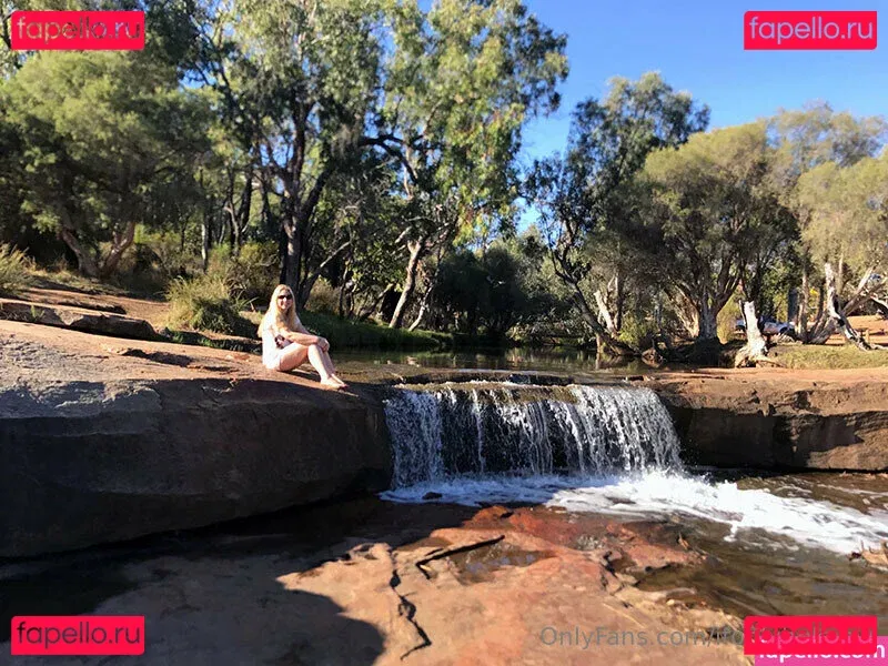 ifonlyheknew Onlyfans Photo Gallery 