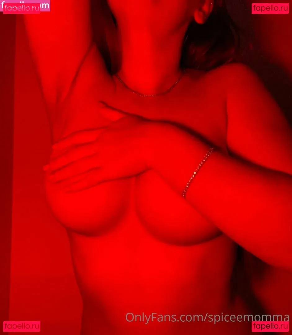 spiceemomma Onlyfans Photo Gallery 