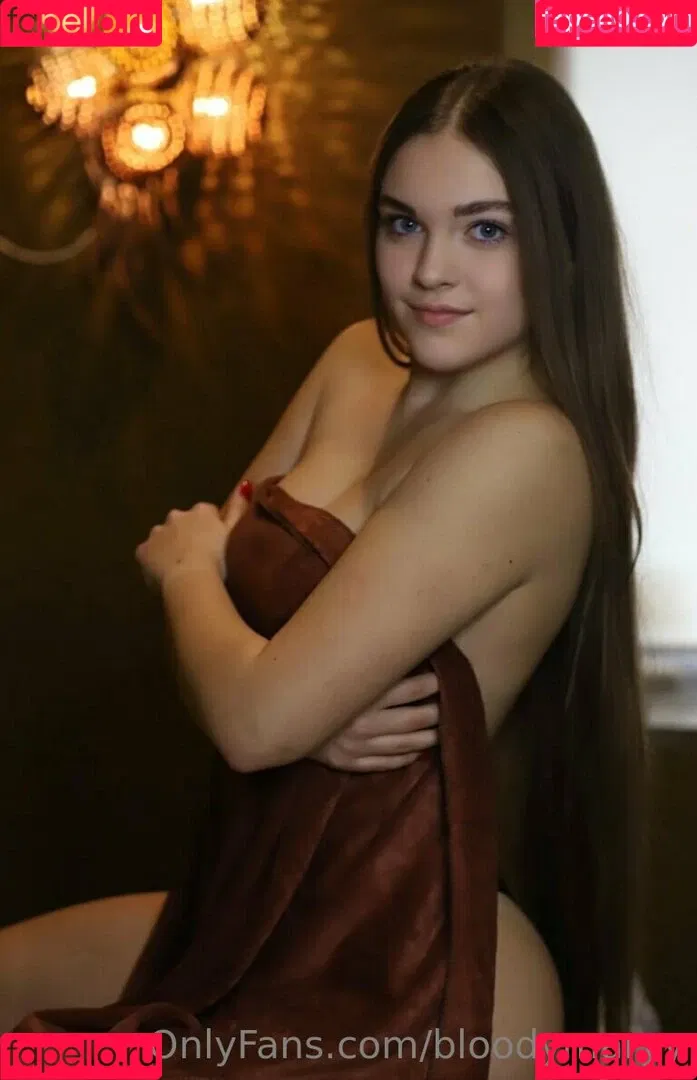 bloodymaryy Onlyfans Photo Gallery 