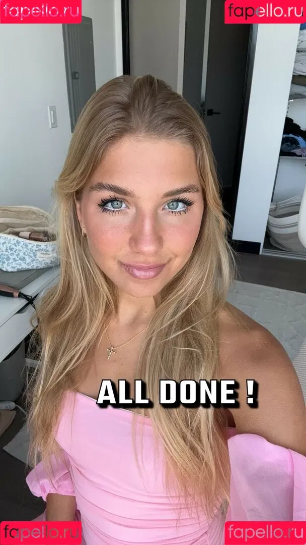 Aniela Leon Onlyfans Photo Gallery 