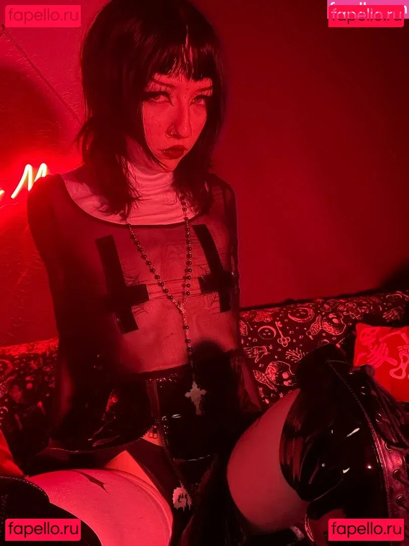 pissymantis Onlyfans Photo Gallery 