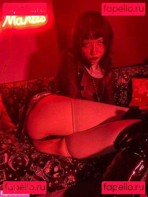 pissymantis Onlyfans Photo Gallery 