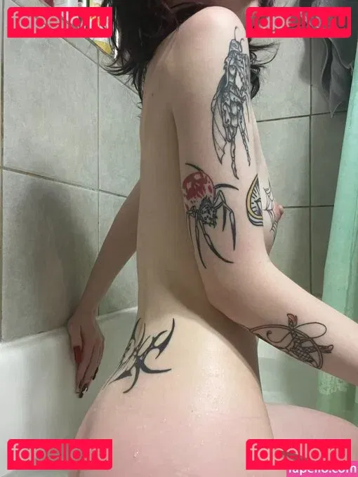 pissymantis Onlyfans Photo Gallery 