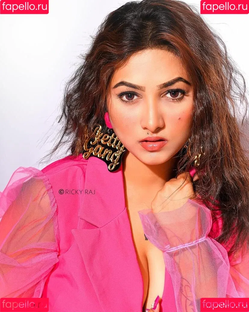 Shaheba Sultana Onlyfans Photo Gallery 