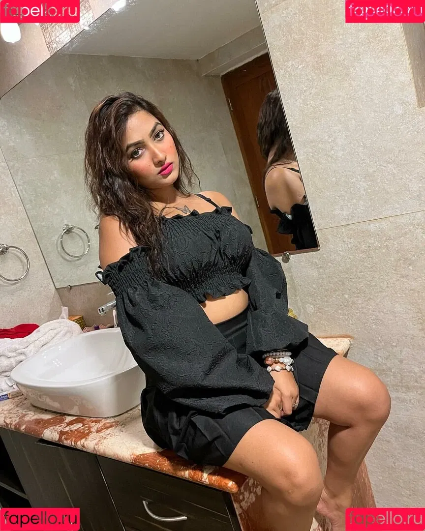 Shaheba Sultana Onlyfans Photo Gallery 