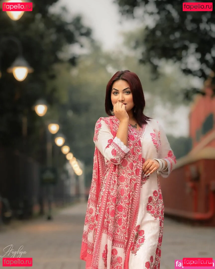 Shaheba Sultana Onlyfans Photo Gallery 