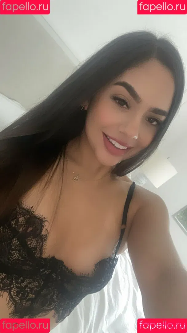 emsexylips Onlyfans Photo Gallery 