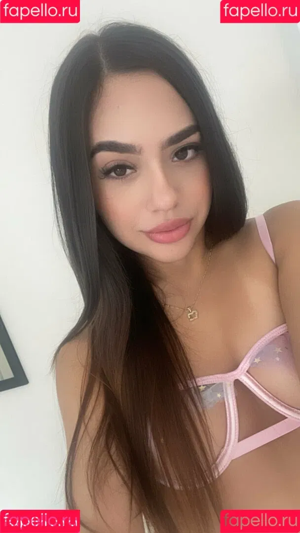 emsexylips Onlyfans Photo Gallery 