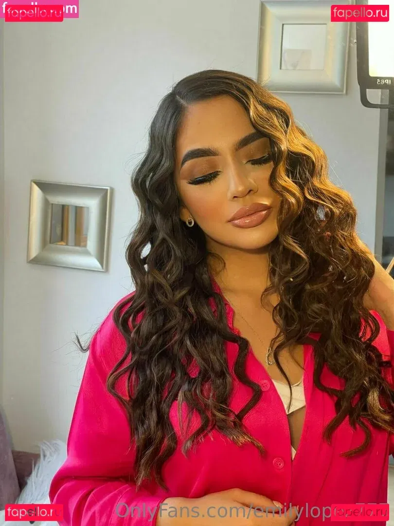 emsexylips Onlyfans Photo Gallery 