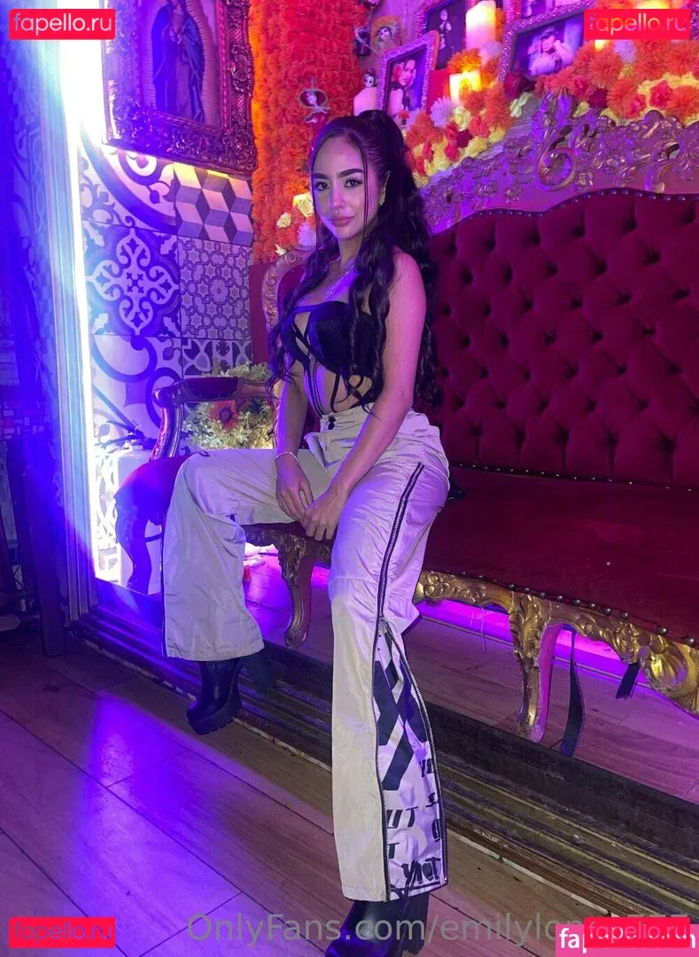 emsexylips Onlyfans Photo Gallery 