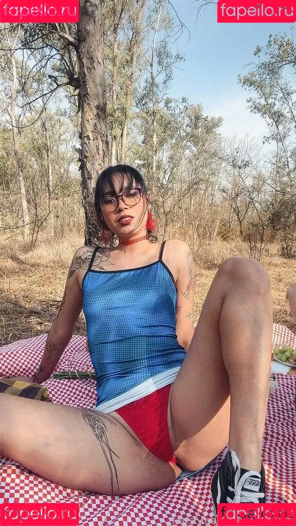 Sailor Gwen Onlyfans Photo Gallery 