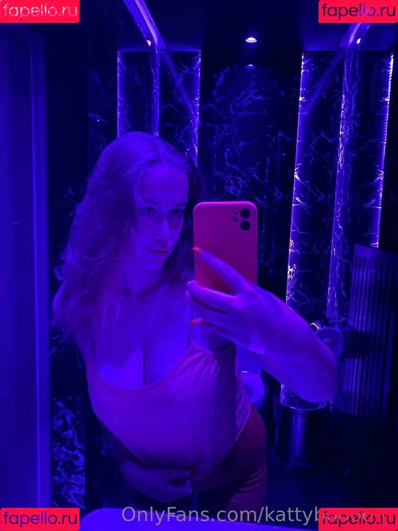 kattyboooom Onlyfans Photo Gallery 