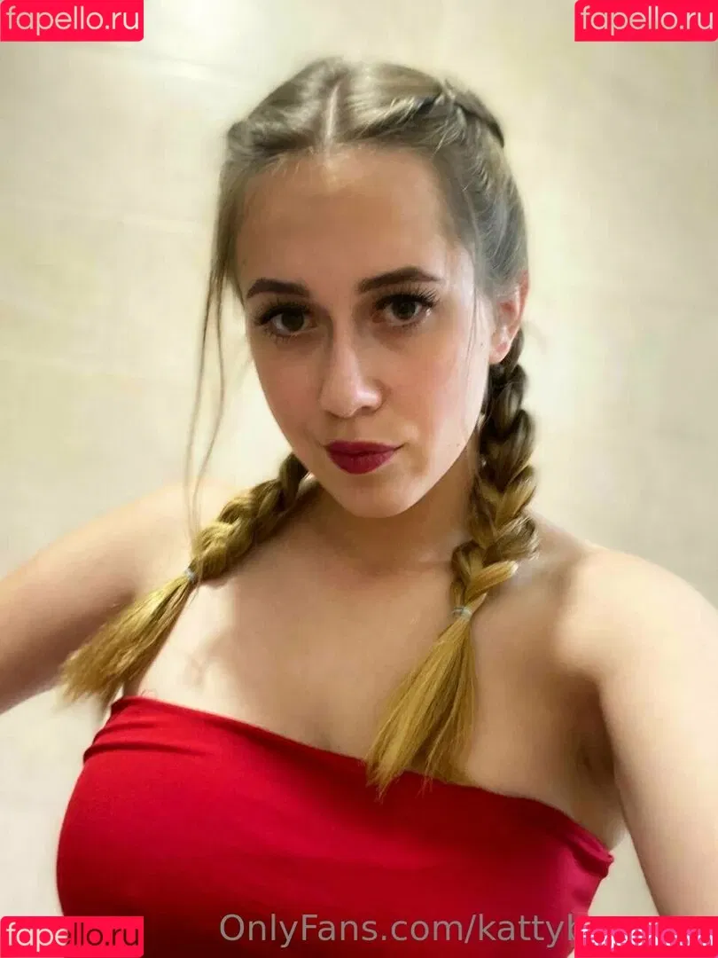 kattyboooom Onlyfans Photo Gallery 