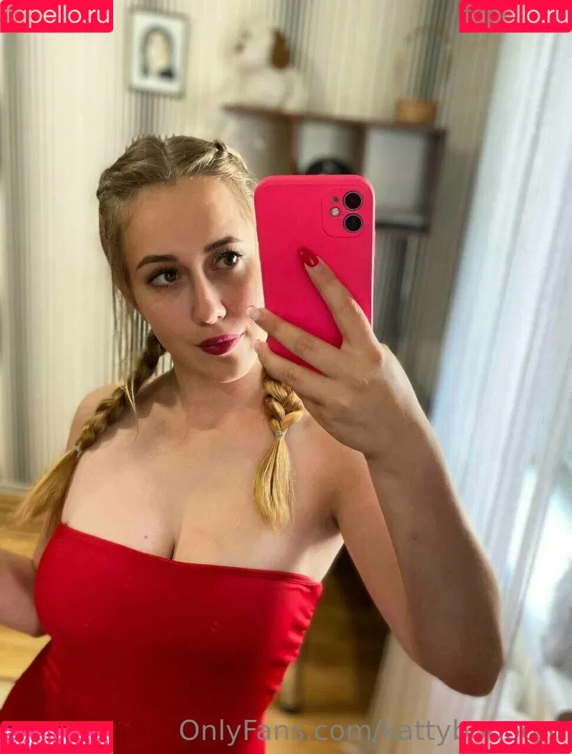 kattyboooom Onlyfans Photo Gallery 