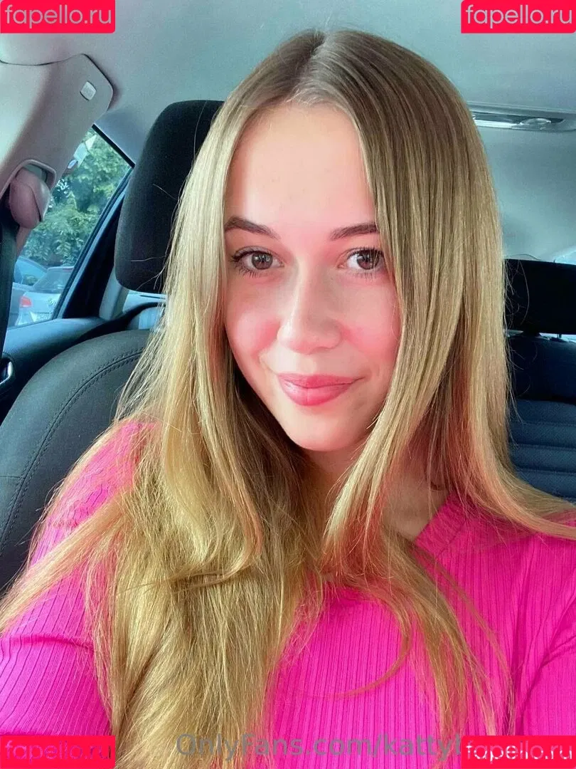 kattyboooom Onlyfans Photo Gallery 