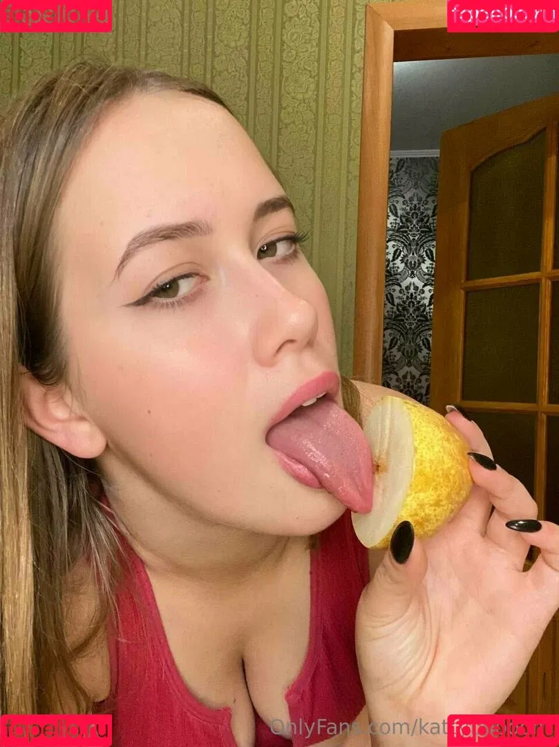 kattyboooom Onlyfans Photo Gallery 