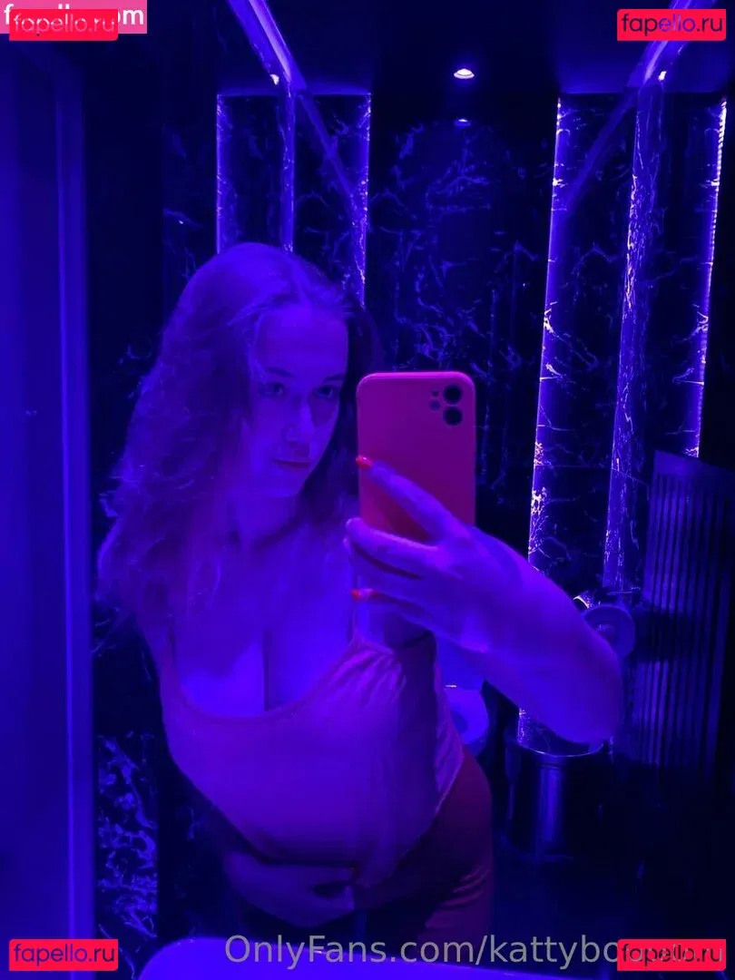 kattyboooom Onlyfans Photo Gallery 