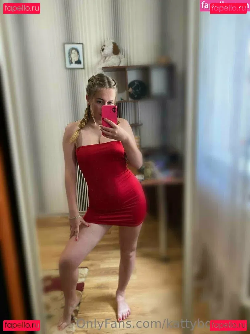 kattyboooom Onlyfans Photo Gallery 