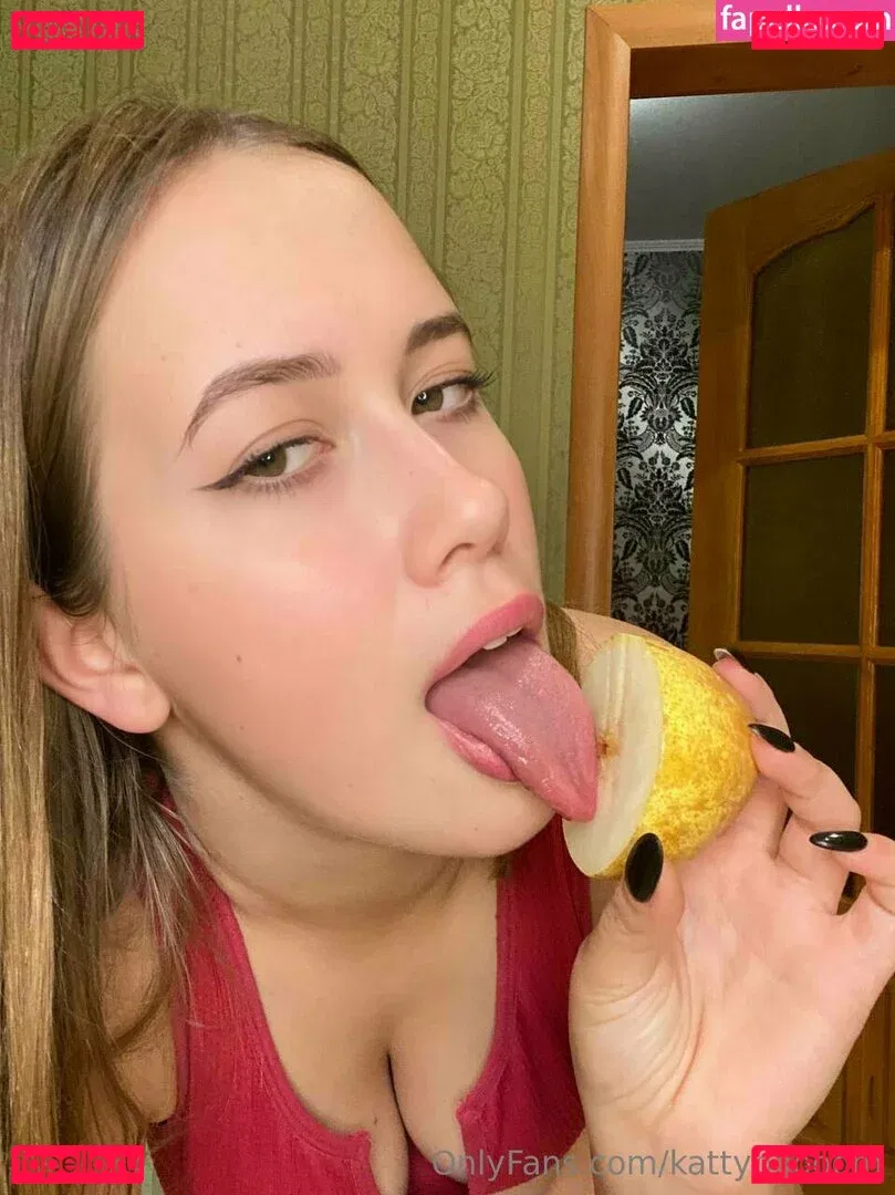 kattyboooom Onlyfans Photo Gallery 