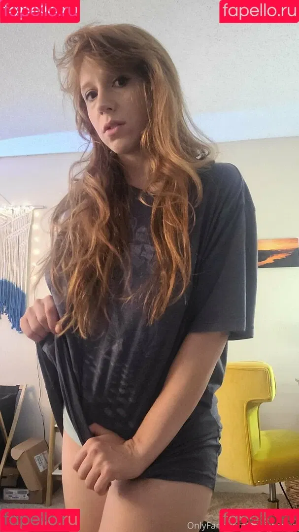 squishergirl Onlyfans Photo Gallery 