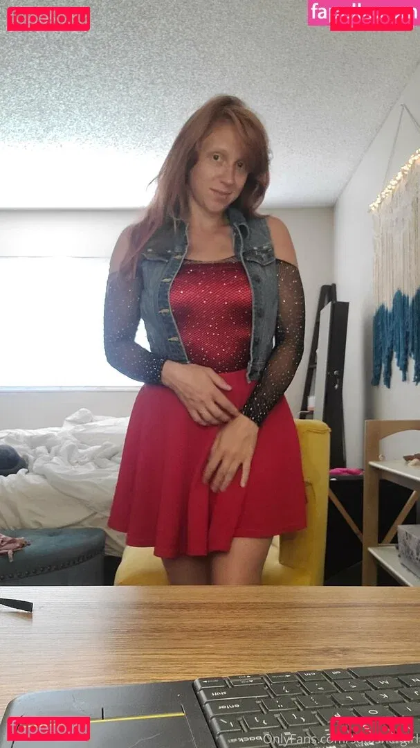 squishergirl Onlyfans Photo Gallery 