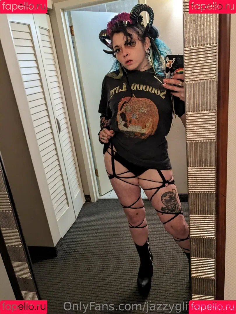 jazzy.wolf Onlyfans Photo Gallery 