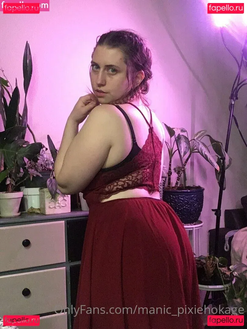 manic_pixiehokage Onlyfans Photo Gallery 