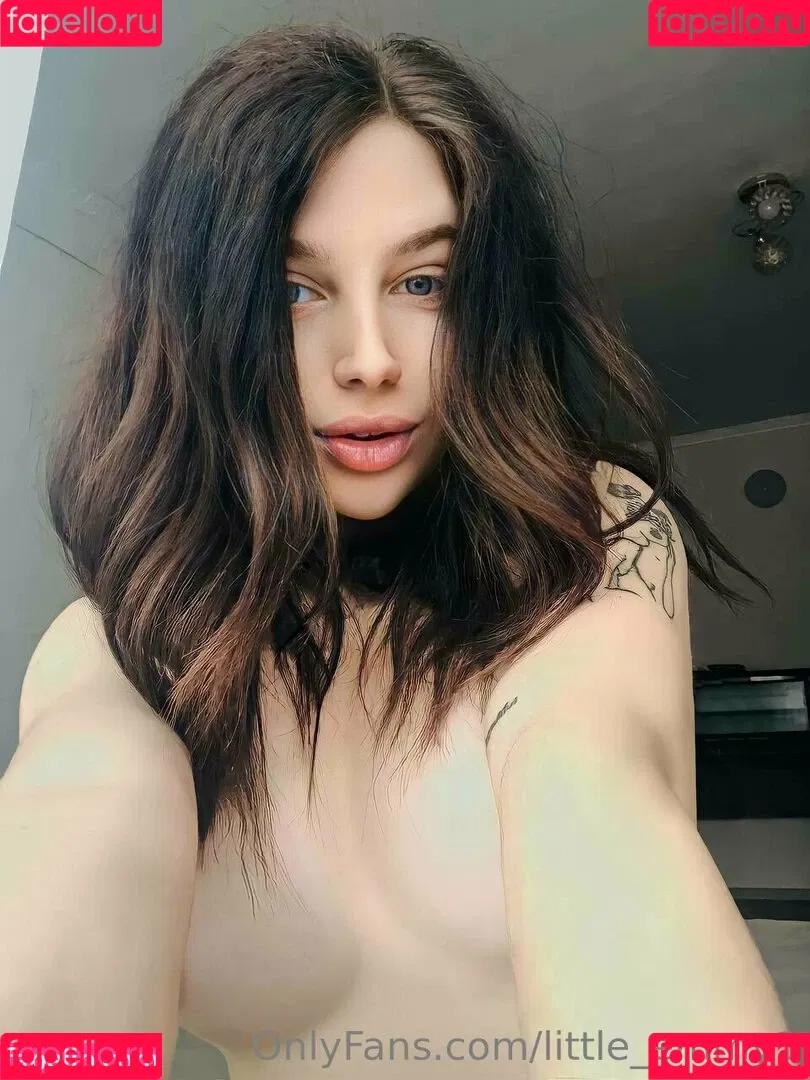 little_emmy1 Onlyfans Photo Gallery 