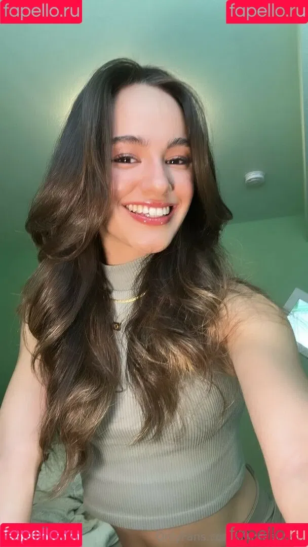 Andrea Gutiérrez Onlyfans Photo Gallery 