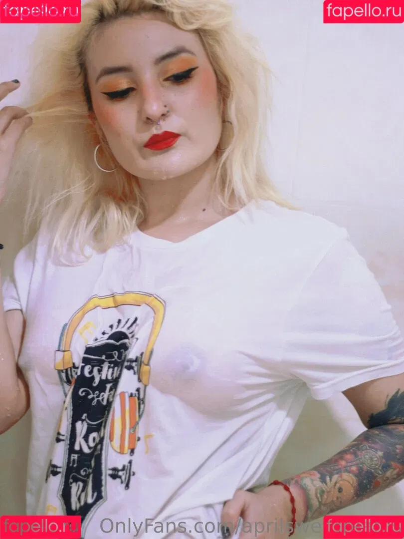 aprilswetdreams Onlyfans Photo Gallery 