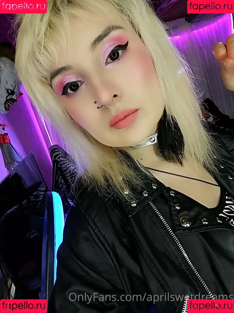 aprilswetdreams Onlyfans Photo Gallery 