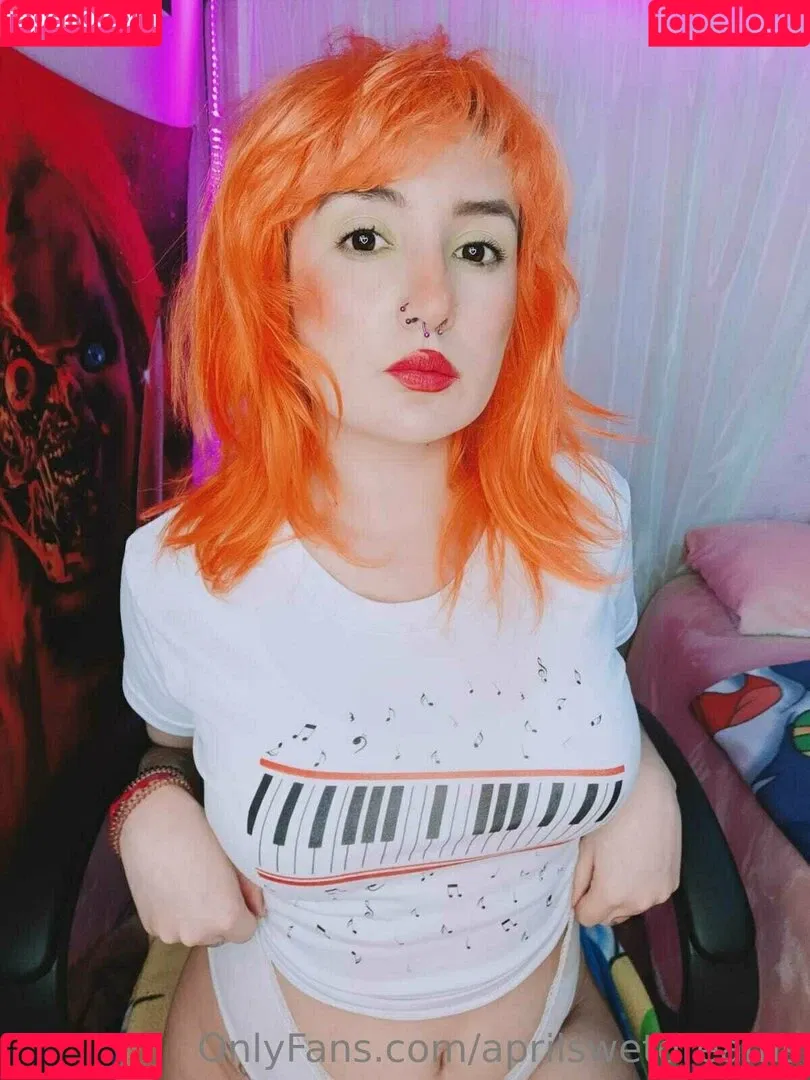 aprilswetdreams Onlyfans Photo Gallery 