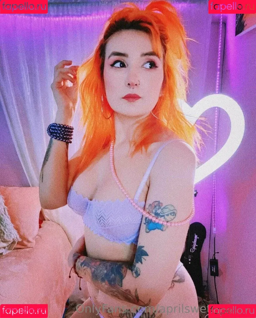 aprilswetdreams Onlyfans Photo Gallery 