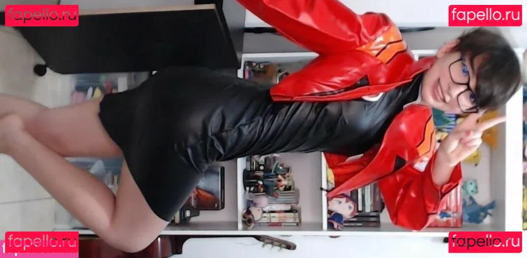 Faye Tan Onlyfans Photo Gallery 