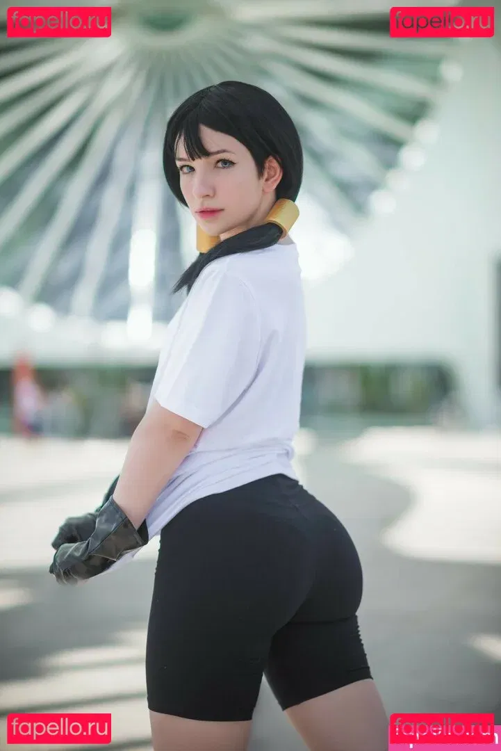 Faye Tan Onlyfans Photo Gallery 