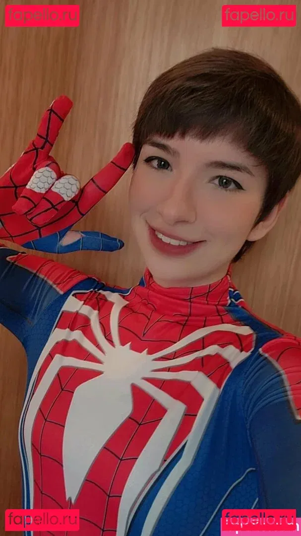 Faye Tan Onlyfans Photo Gallery 