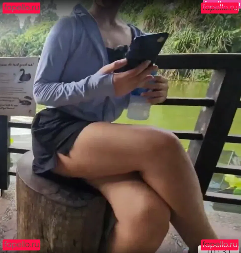 Faye Tan Onlyfans Photo Gallery 