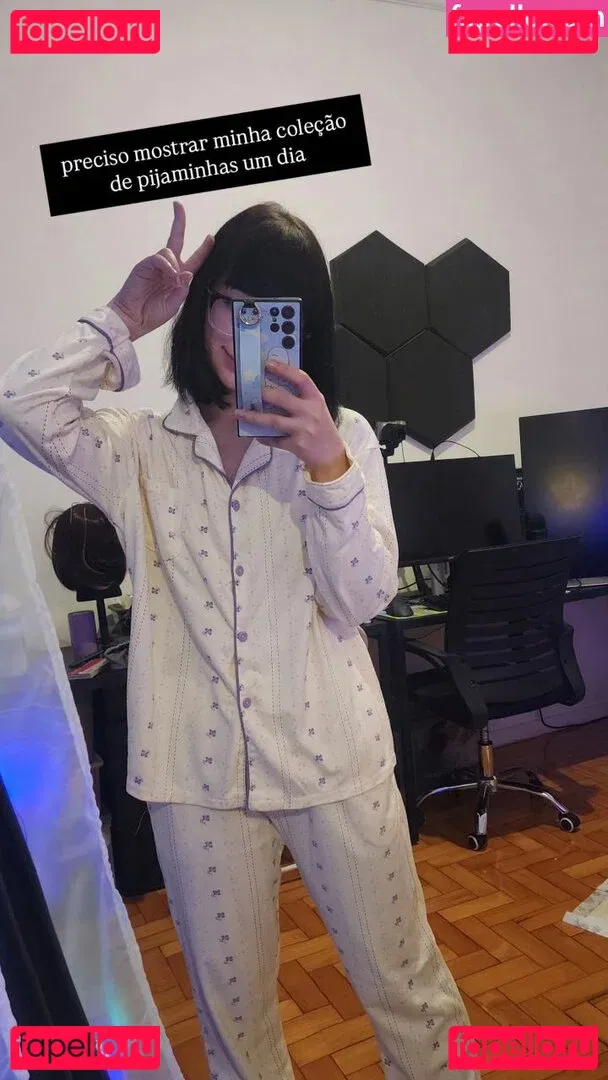 Faye Tan Onlyfans Photo Gallery 