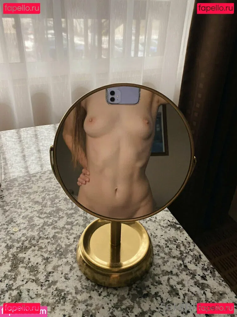 seraphkitten.com Onlyfans Photo Gallery 