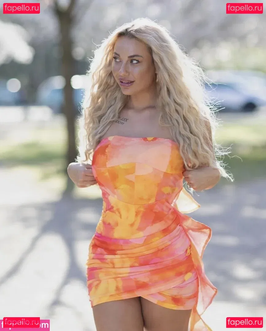 vanessadi Onlyfans Photo Gallery 