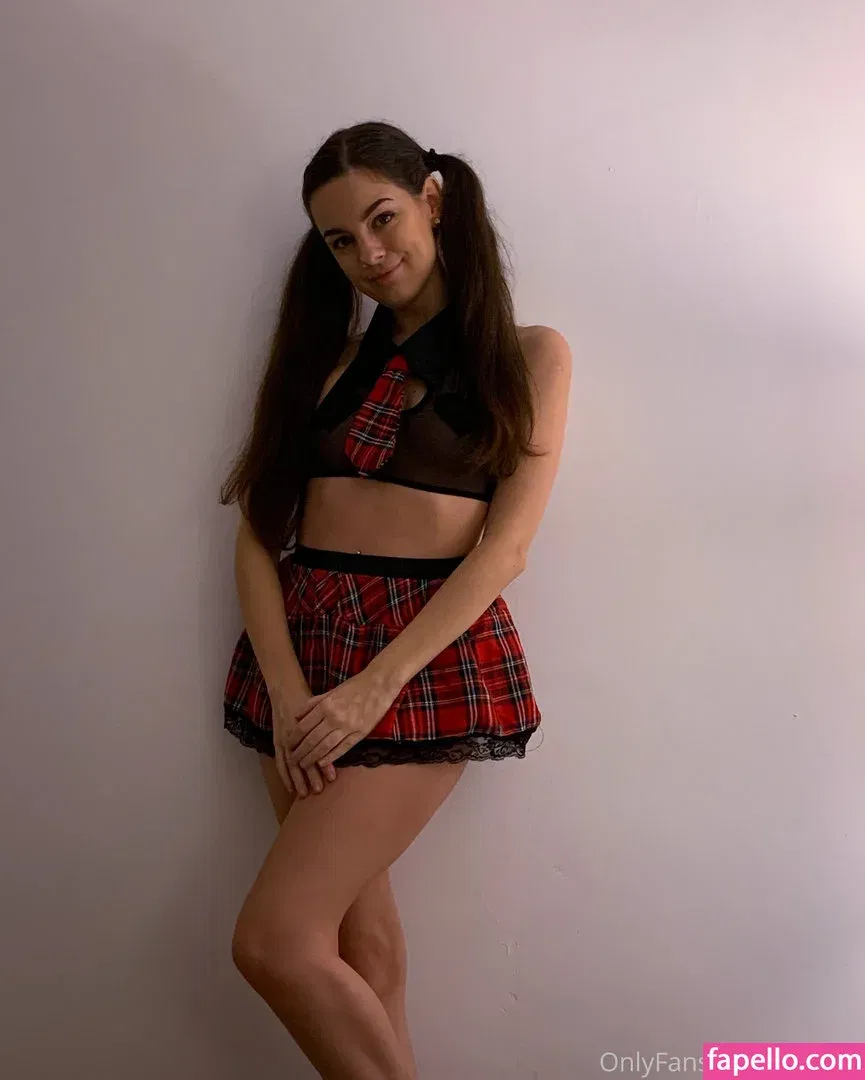 Ninetta Onlyfans Photo Gallery 