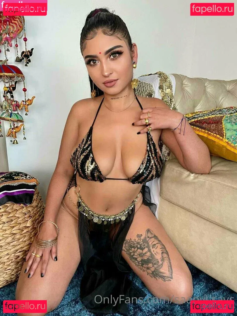 saanvi.says Onlyfans Photo Gallery 