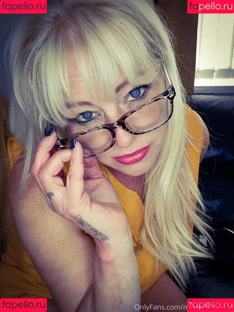 mistressmother Onlyfans Photo Gallery 